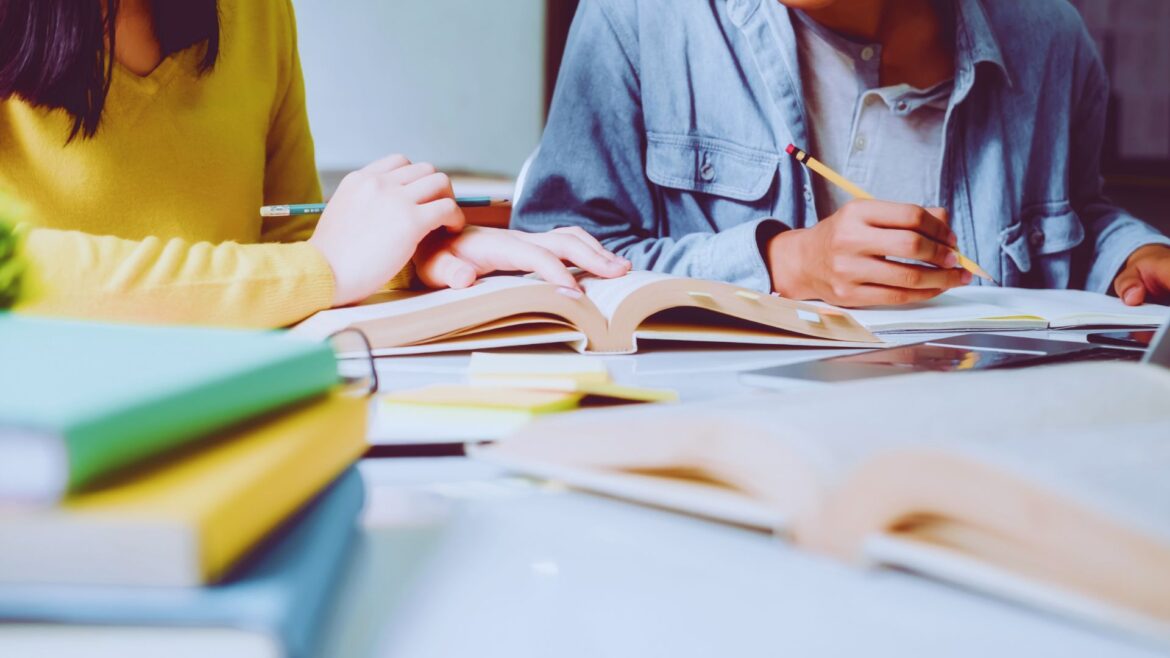 Quem não concluiu o ensino médio pode fazer o enem?